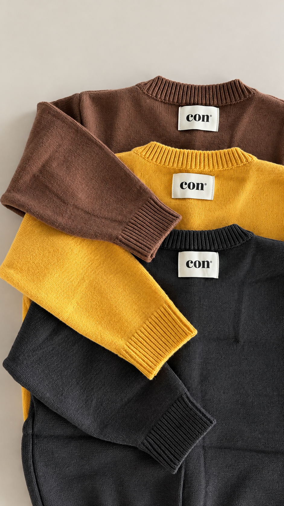 Cardigan cu nasturi